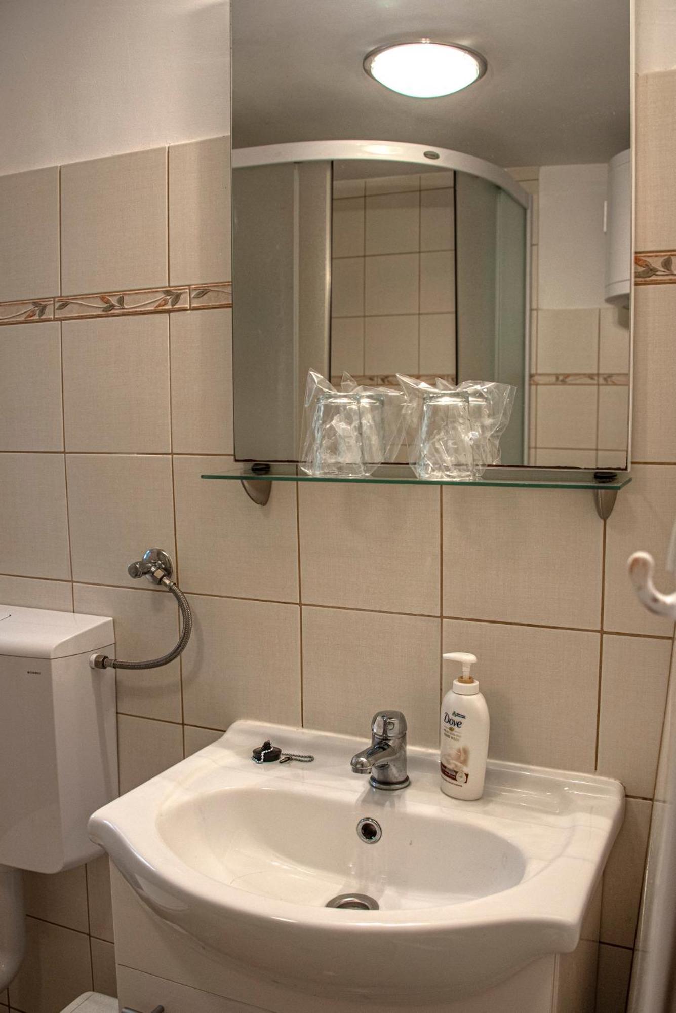 Apartman Nives Lubenice Zewnętrze zdjęcie